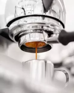 Przepyszna kawa tylko z Ekspresu ciśnieniowego SLAYER Espresso | 1-grupowy